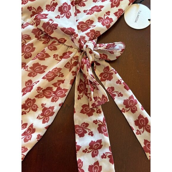 Tularosa x Revolve NWT Ashby Romper Cream + Red Florals Size Medium - Picture 13 of 14